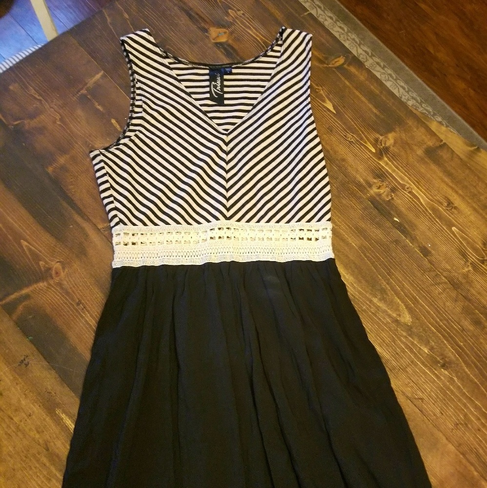 Trixxi striped dress